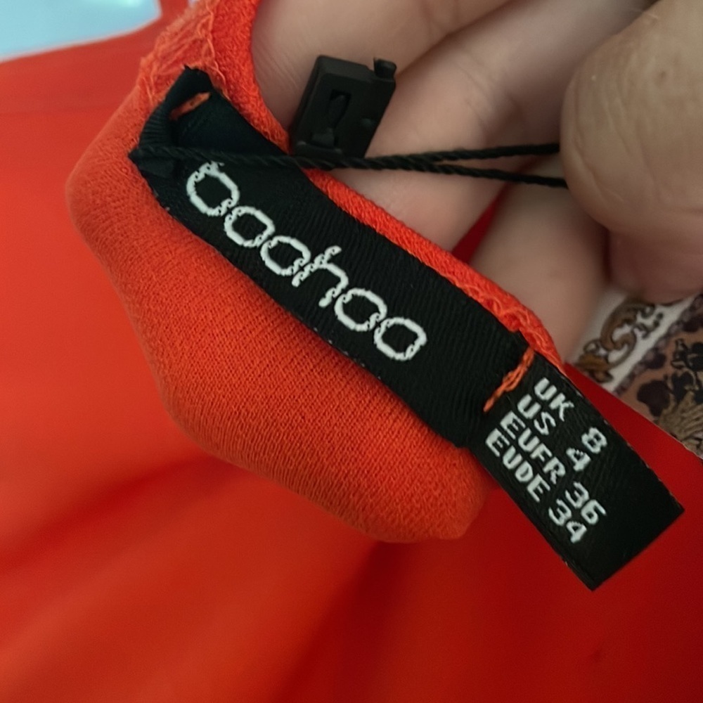 NWT boohoo red front tie knot bodycon scuba midi dress spaghetti straps - Picture 6 of 6